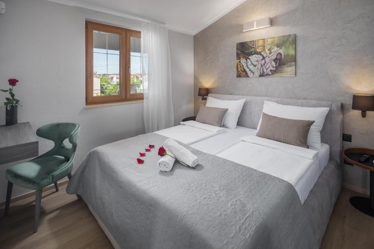 Villa Alena Porec Esterno foto