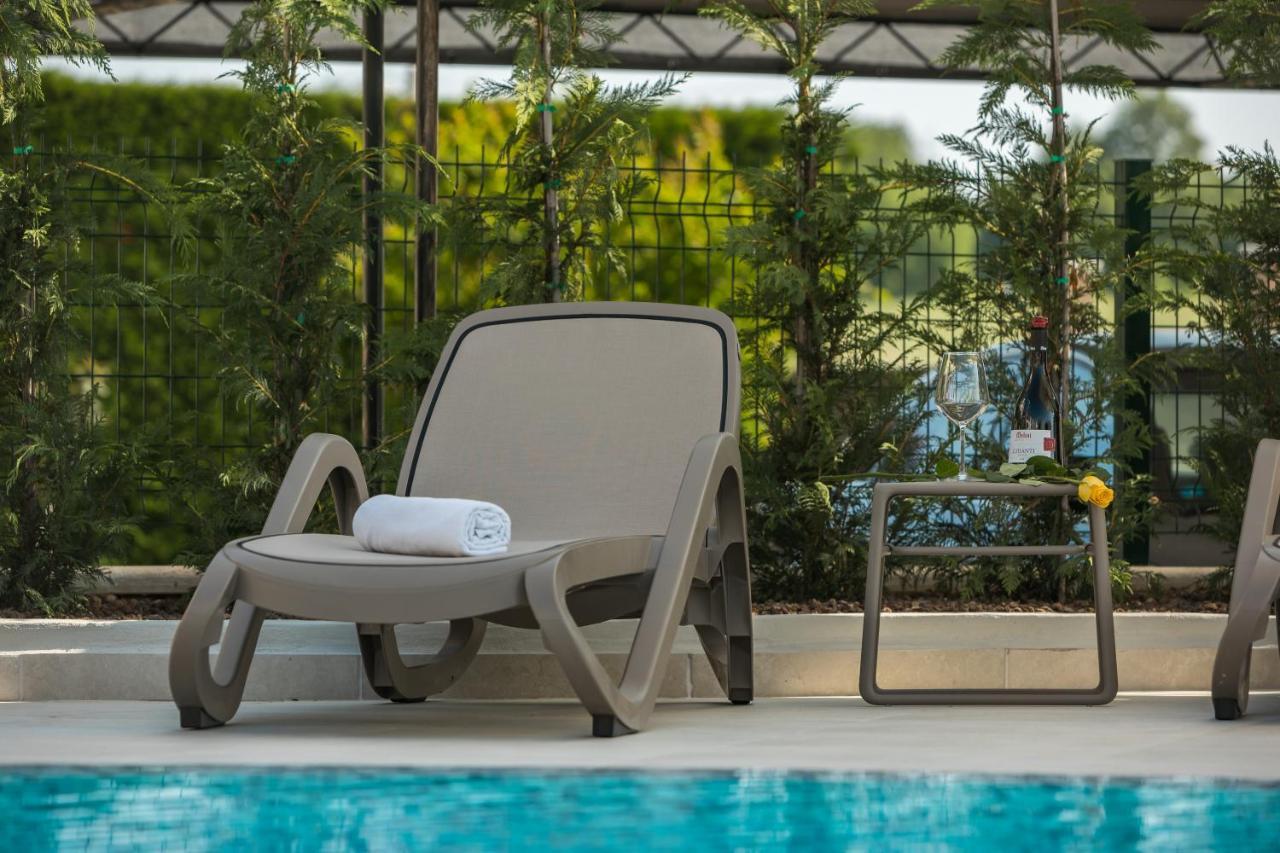 Villa Alena Porec Esterno foto